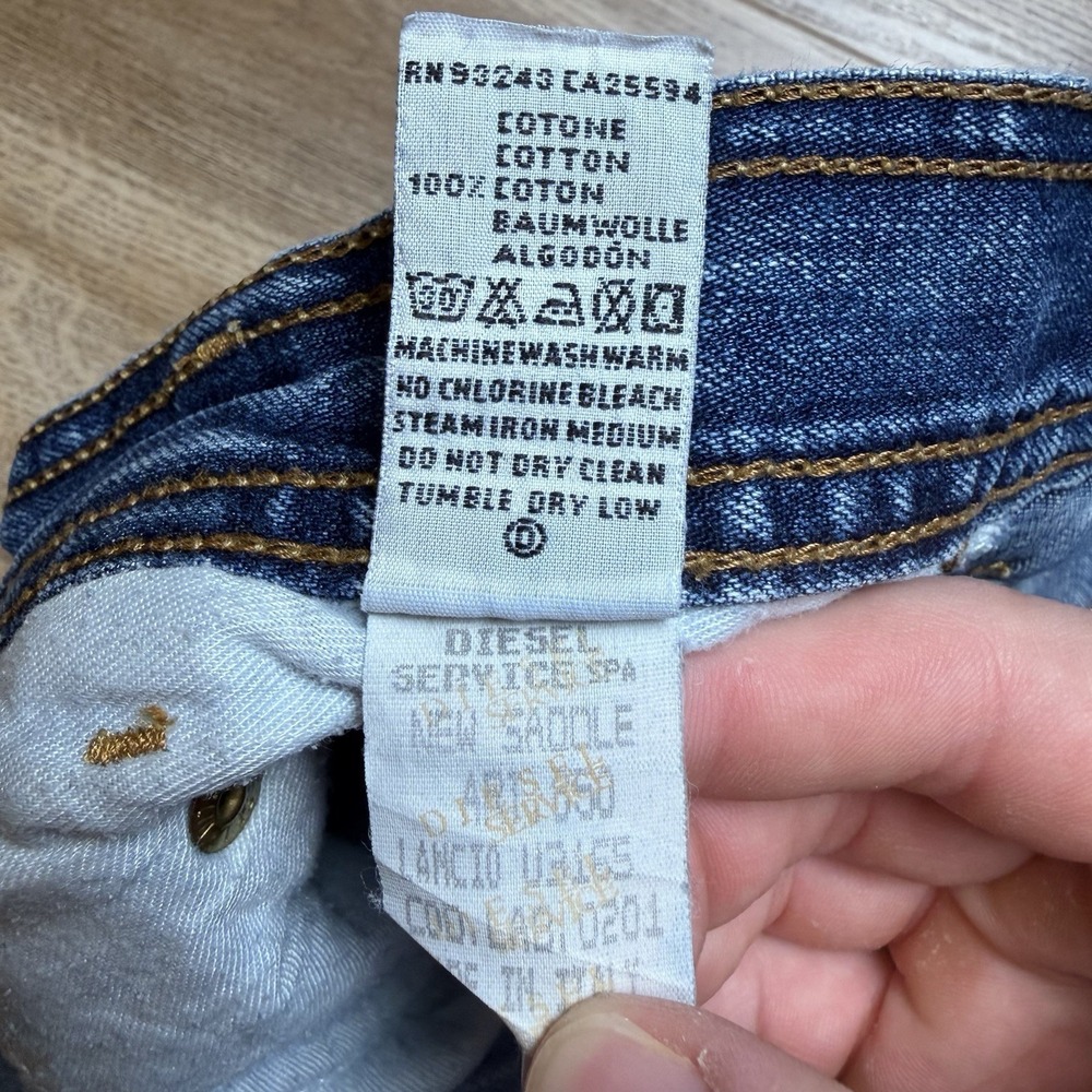 Vintage Diesel Saddle Jeans Men 27x28 Blue Loose Tapered Medium Wash Y2K (Tag29) - Picture 10 of 15